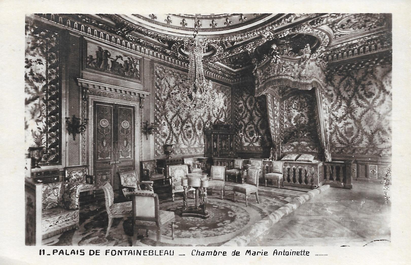 /France/FR_place_1903-1938_Louvre PALAIS DE FONTAINEBLEAU - Chambre de Marie Antoinette.jpg